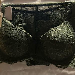 NWT 34B Extreme Push-up Bra with matching Bikini Panties. Olive Green